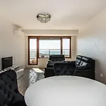 115 Panorama Sea View Apartment *